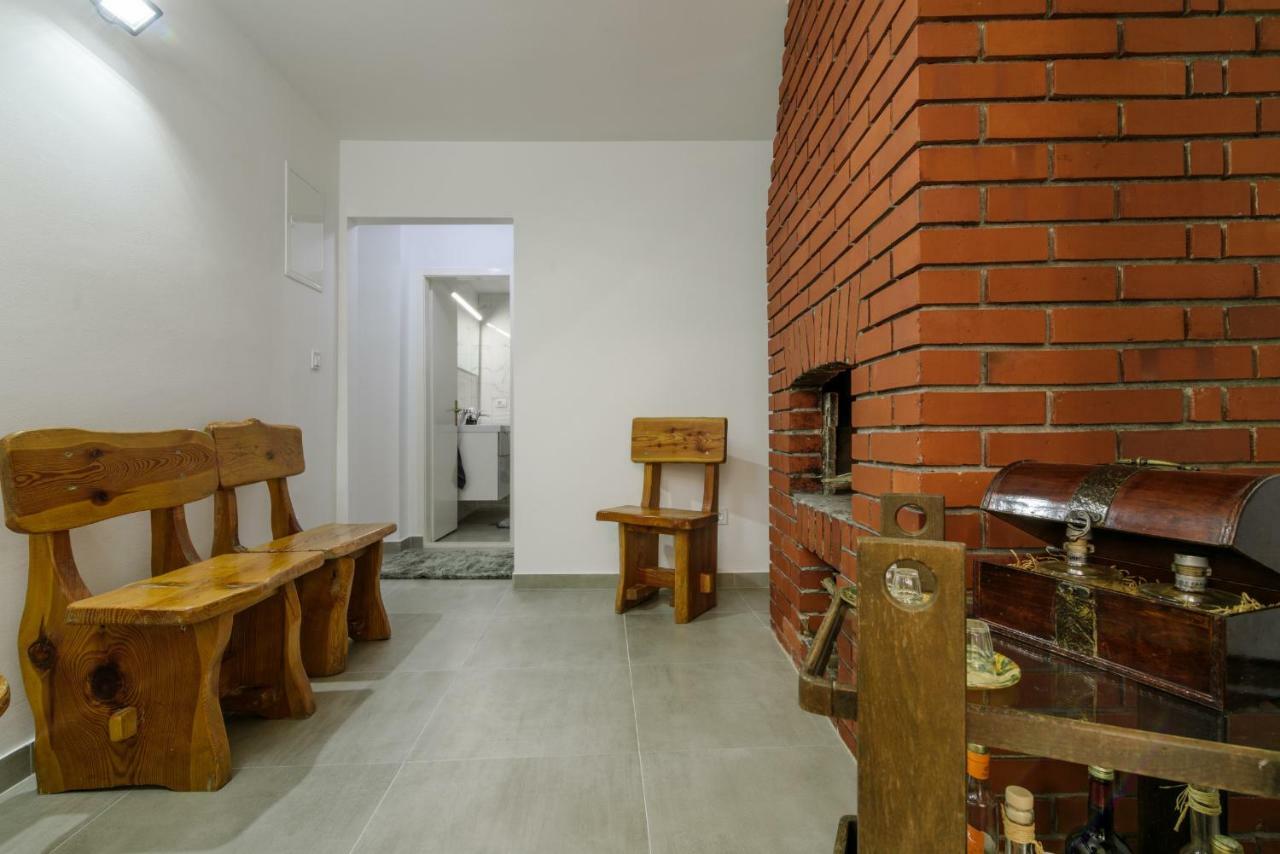 شقة House Niko Kaštela المظهر الخارجي الصورة